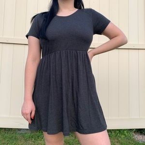 Charcoal grey babydoll dress // size: small // brand: forever 21